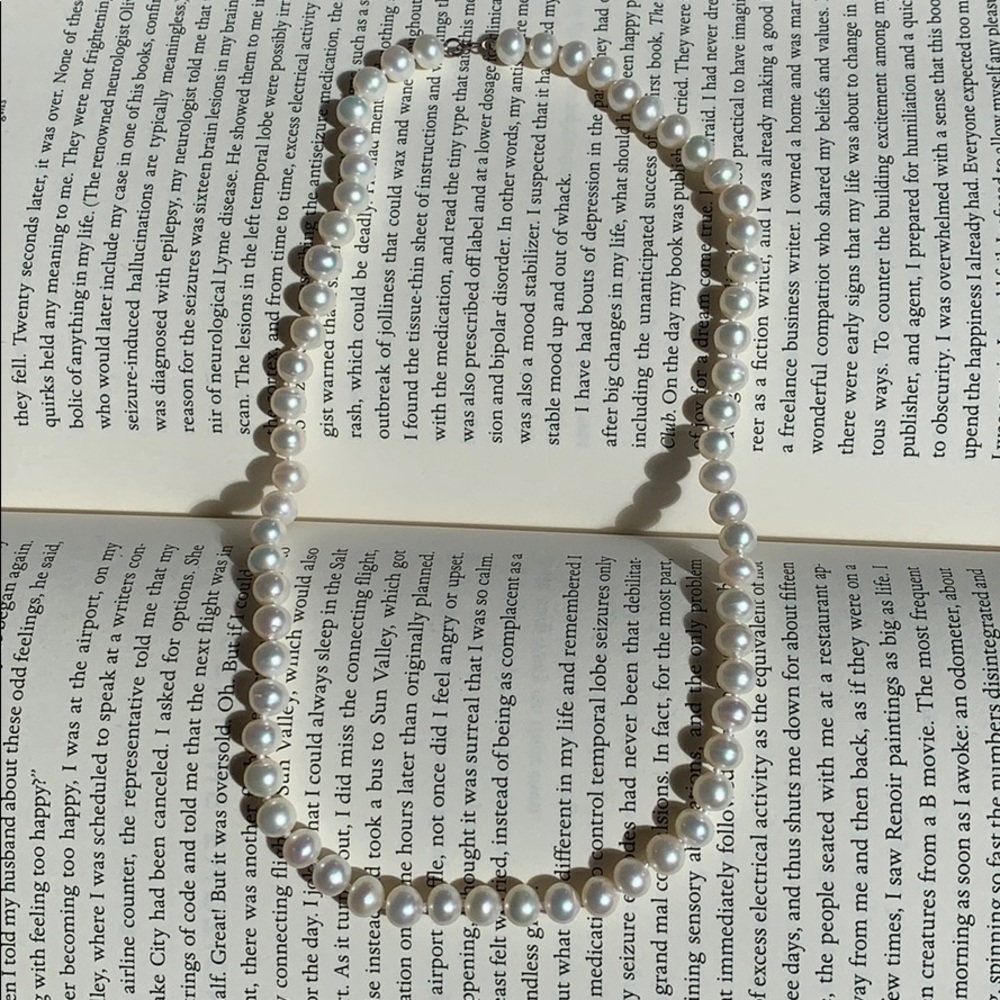 Genuine 💍 Pearl Necklace